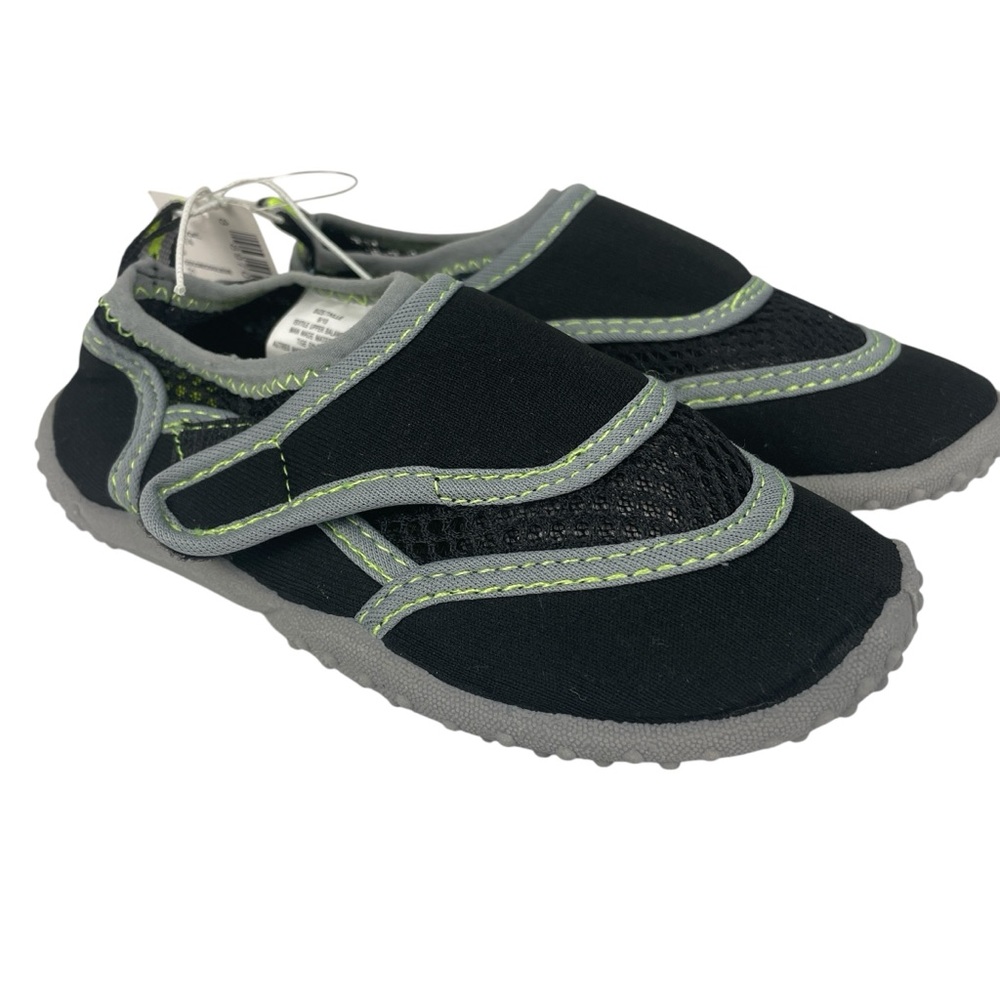 Childrens Place Kids Water Shoes Black Grey Size 9/10 NWT